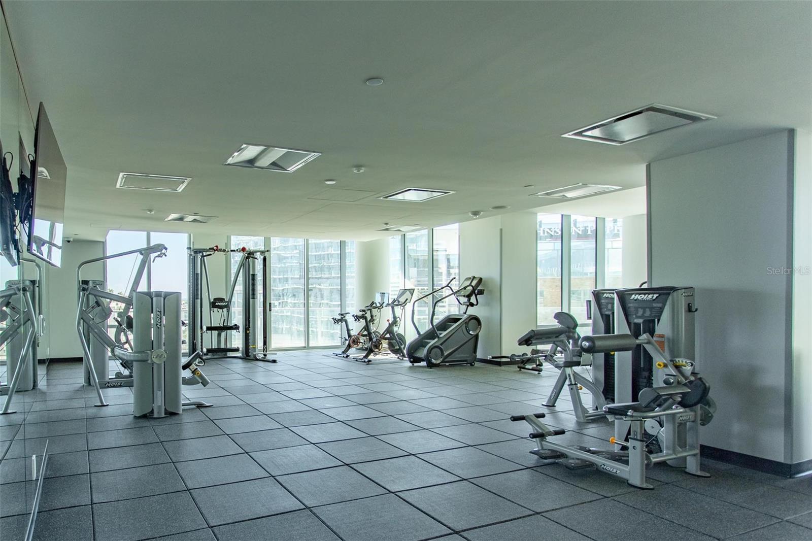 400 CENTRAL Ave #2001 ST PETERSBURG, FL 33701