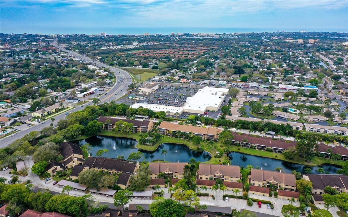 5652 ASHTON Lk Dr #5652 SARASOTA, FL 34231