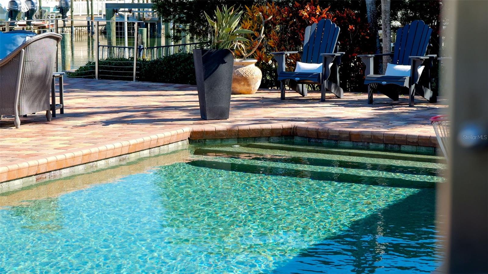 123 8TH St TIERRA VERDE, FL 33715