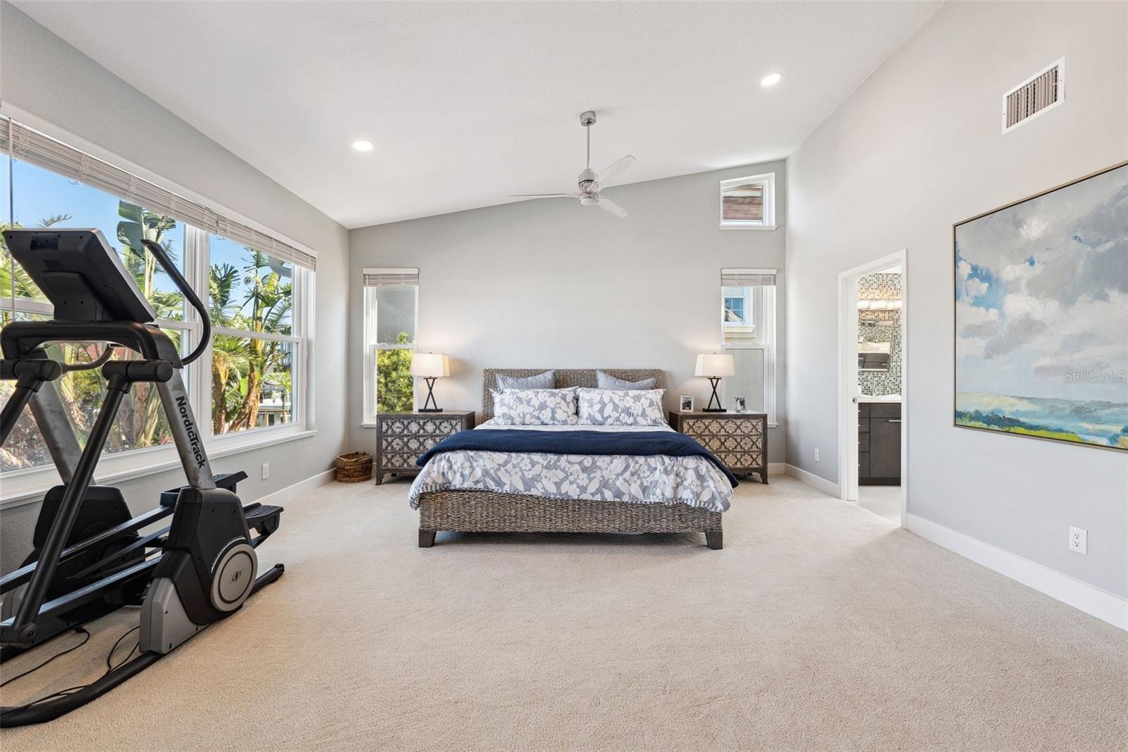 123 8TH St TIERRA VERDE, FL 33715