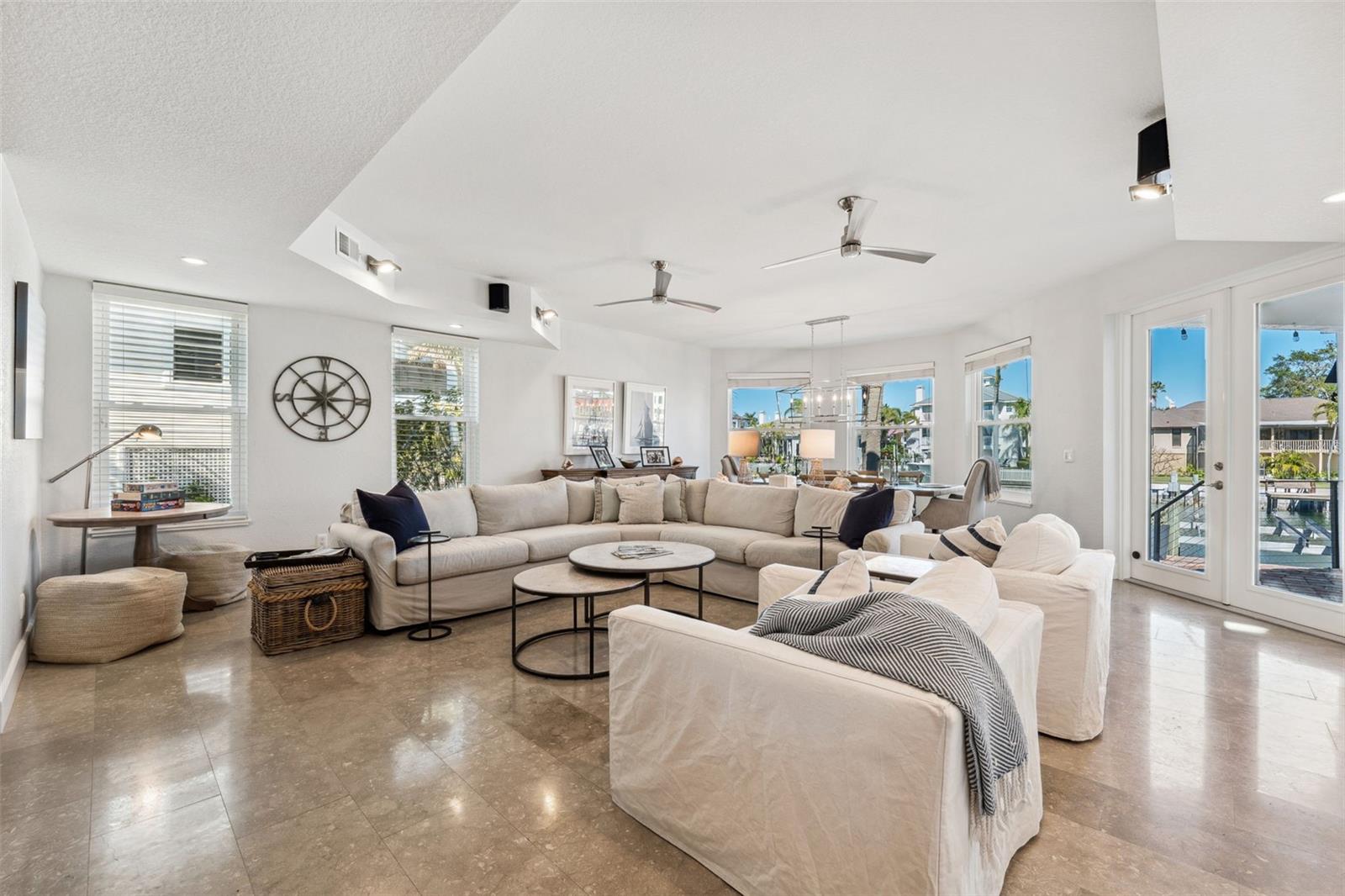 123 8TH St TIERRA VERDE, FL 33715