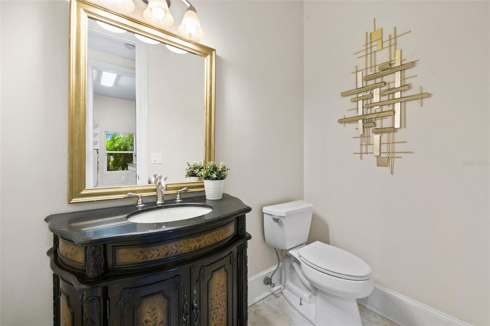 3025 OAKMONT Dr CLEARWATER, FL 33761