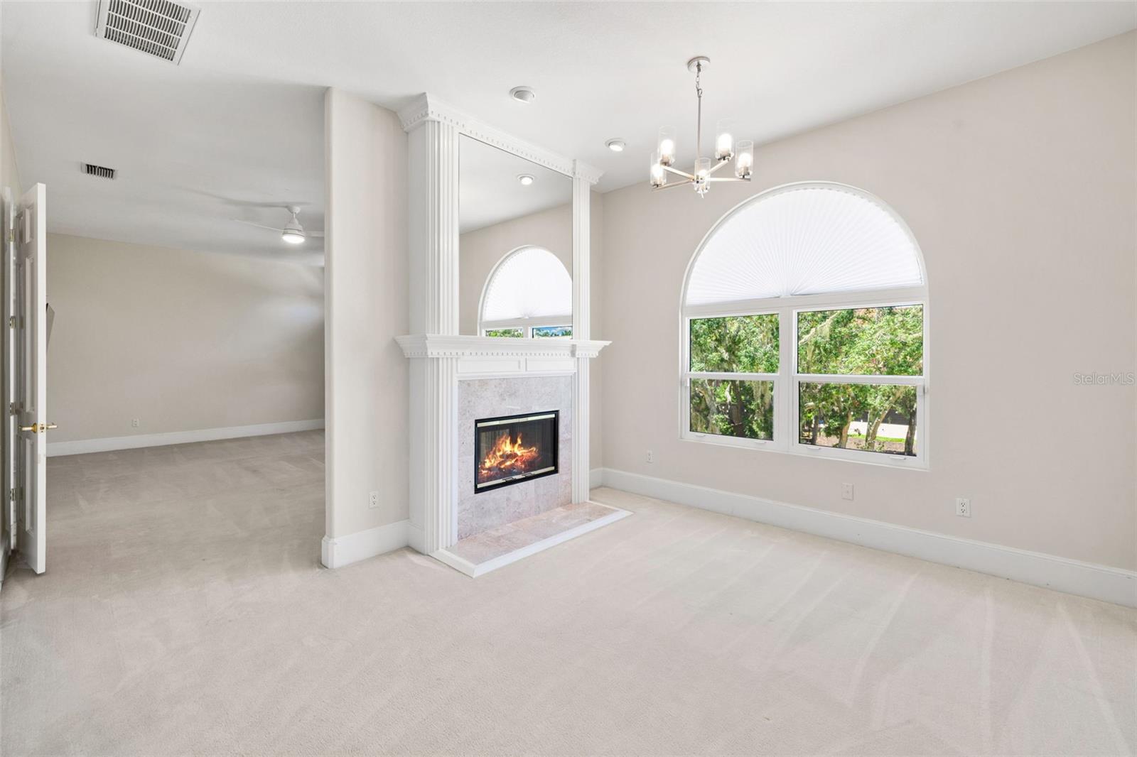 3025 OAKMONT Dr CLEARWATER, FL 33761