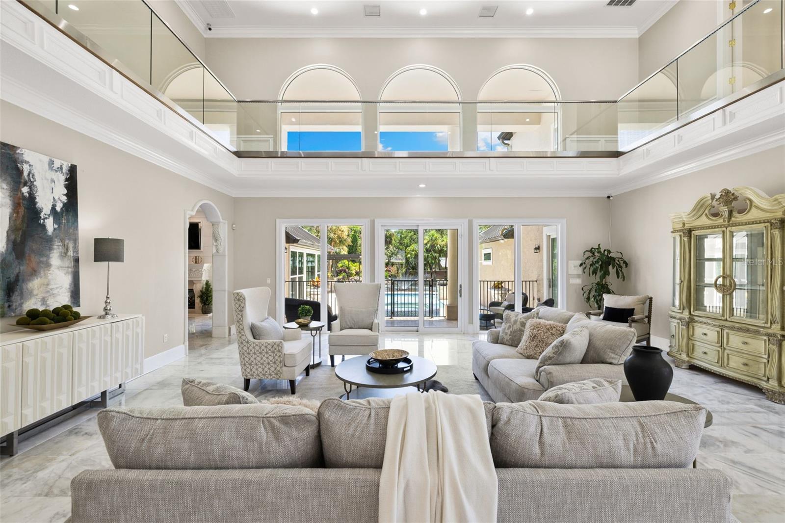 3025 OAKMONT Dr CLEARWATER, FL 33761