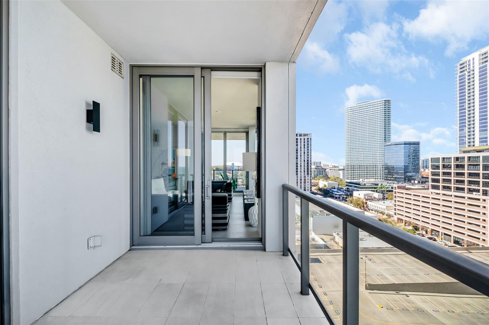 301 1ST St #1404 ST PETERSBURG, FL 33701