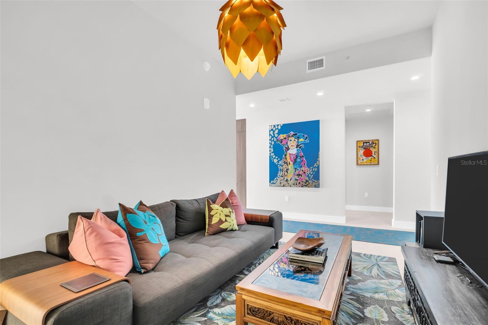 301 1ST St #1404 ST PETERSBURG, FL 33701