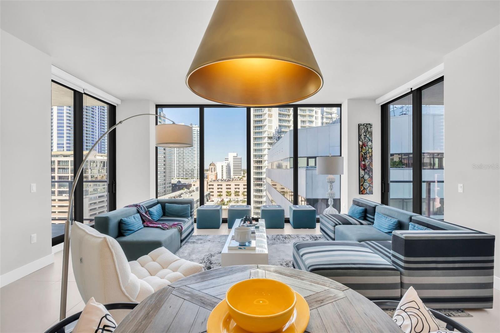 301 1ST St #1404 ST PETERSBURG, FL 33701