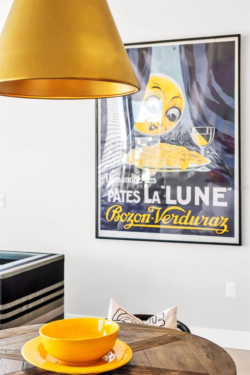 301 1ST St #1404 ST PETERSBURG, FL 33701