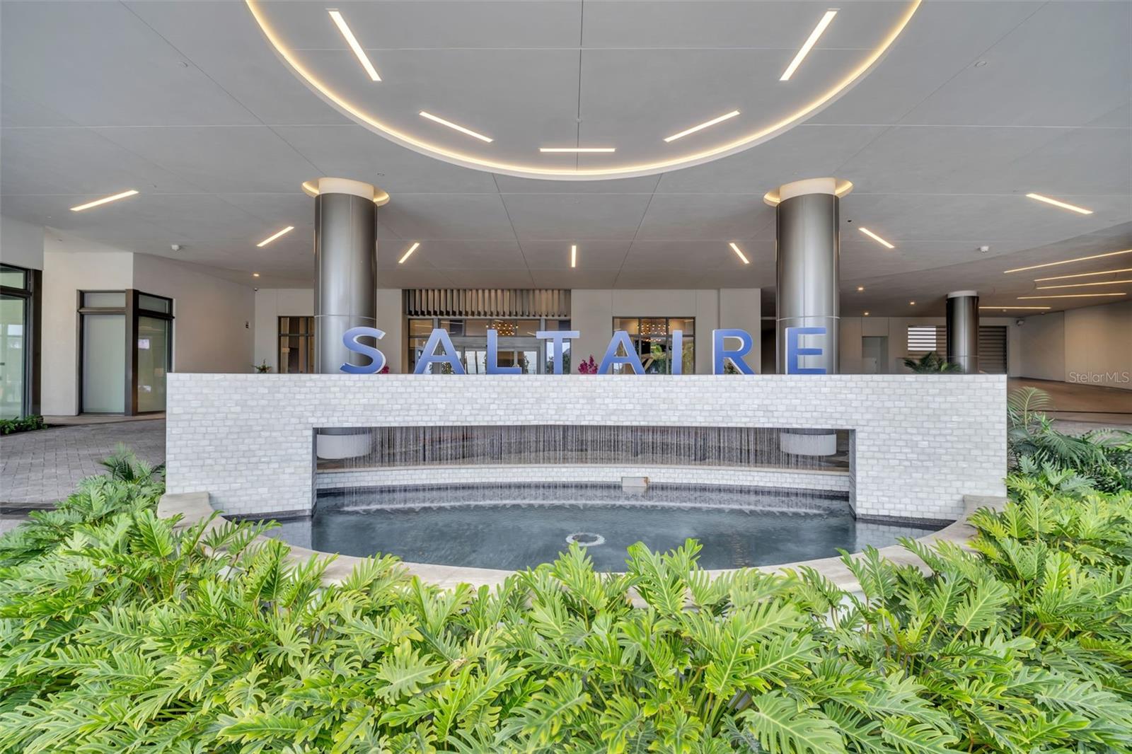 301 1ST St #1404 ST PETERSBURG, FL 33701